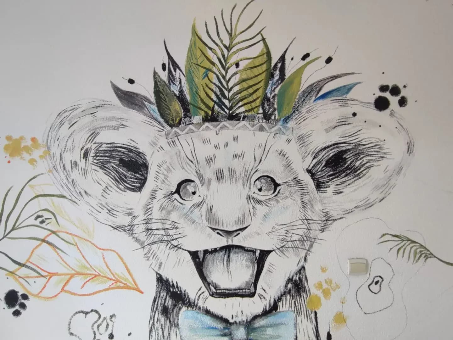 Fresque murale du lion Simba avec feuilles vertes et détails aquarelle